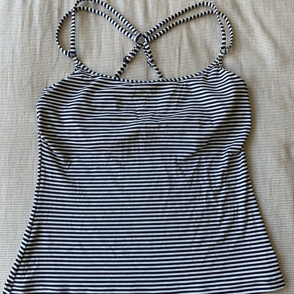 Athleta tankini swim top